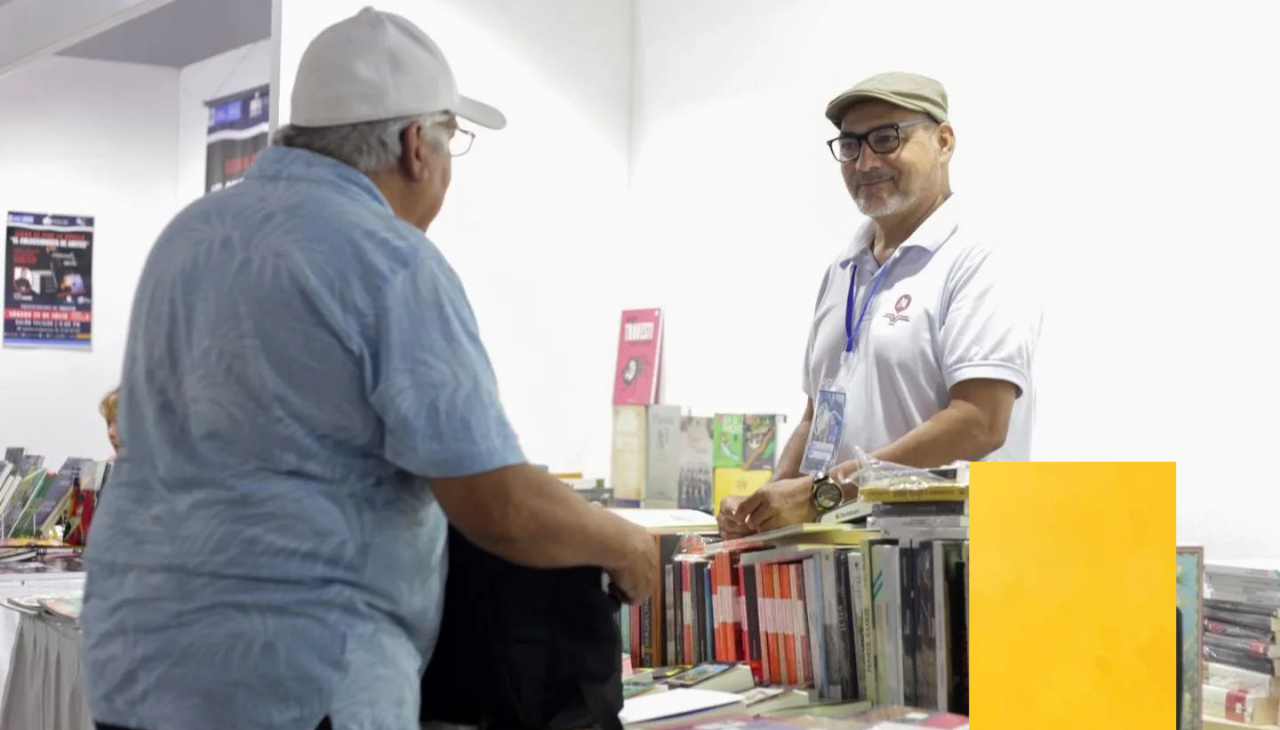 La feria del libro se llevó a cabo durante el fin de semana en el Centro de Cartagena. Foto: IPCC
