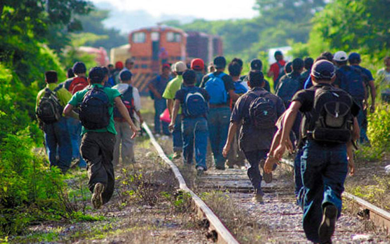 The migrants passed through Viva Mexico, some 6 kilometers north of Tapachula, where they crossed the first immigration checkpoint without bother. Web Government of Mexico.