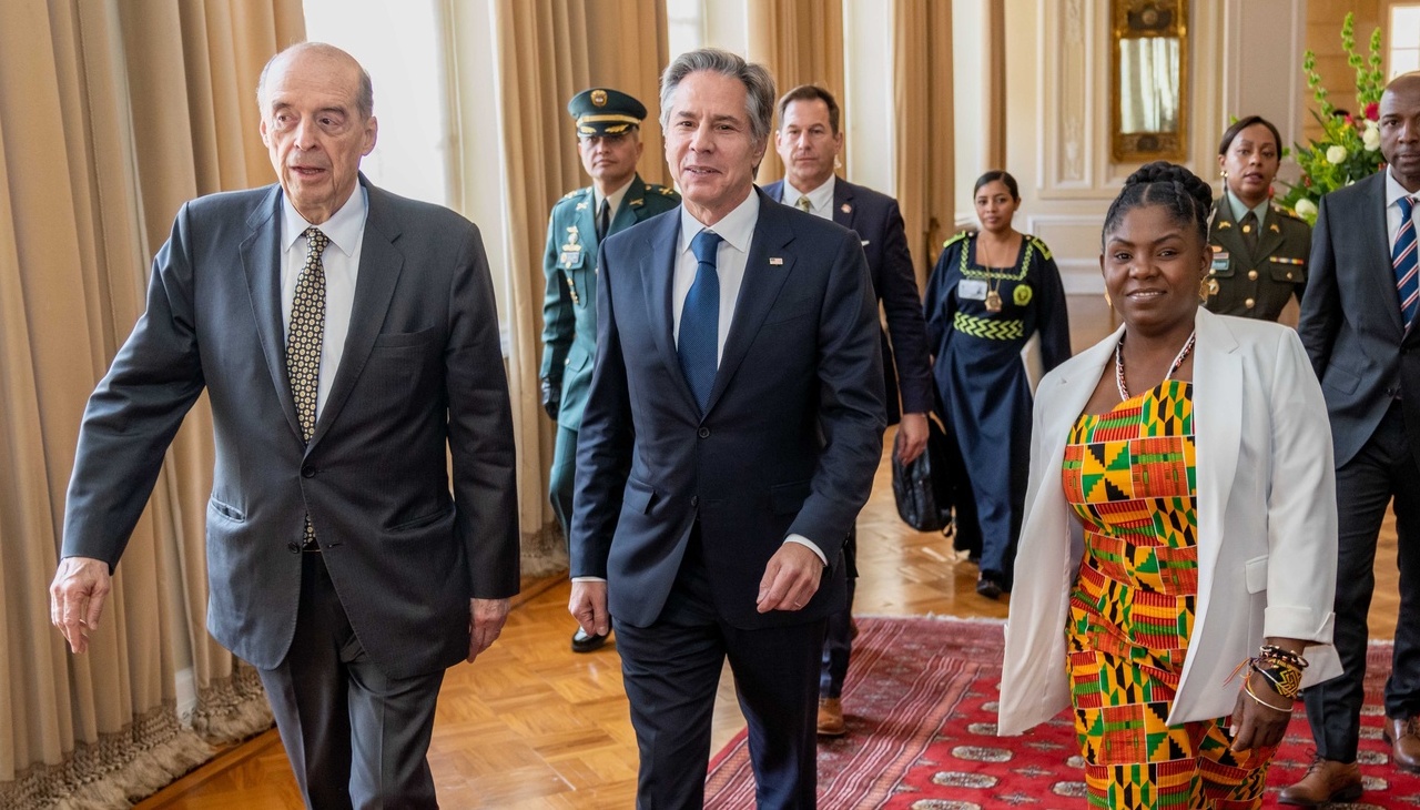 Secretary Antony Blinken in Colombia with VP Francia Márquez and Foreign Relations Minister Álvaro Leyva.