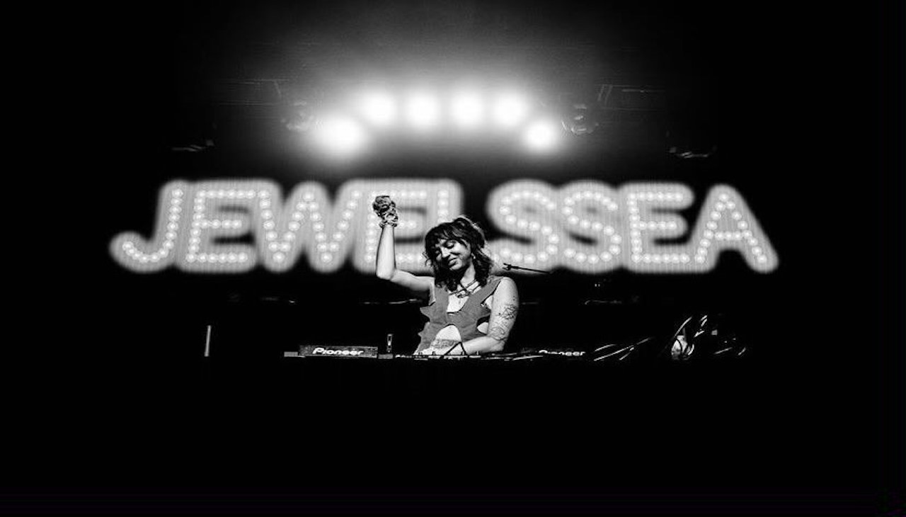 DJ Jewelssea