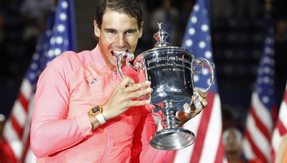 Rafael Nadal of Spain celebrates with the championship trophy after defeating Kevin Anderson of South Africa to win the US Open Tennis Championships men's final round match at the USTA National Tennis Center in Flushing Meadows, New York, USA, Sept. 10, 2017. EPA-EFE/JUSTIN LANE
