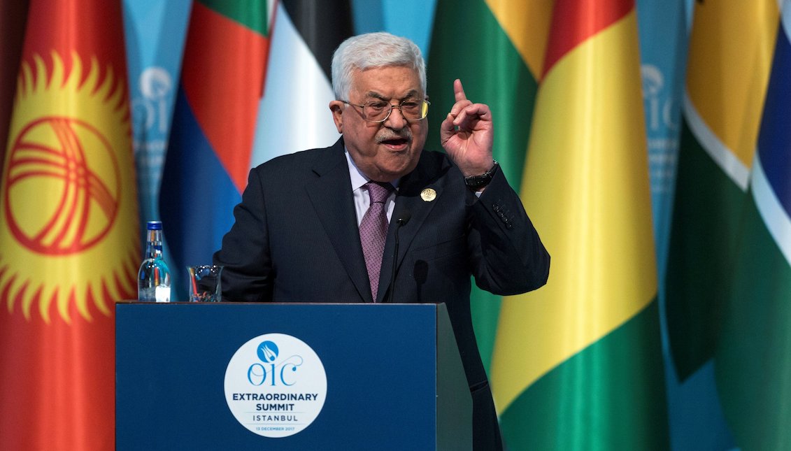 Palestinian President Mahmoud Abbas, offers a press conference after the extraordinary summit of the Organization of Islamic Cooperation (OIC) in Istanbul (Turkey) on December 13, 2017. The leaders of the OIC meet in Istanbul after the US President Donald J. Trump announced the recognition of Jerusalem as the capital of Israel, on December 6. EFE / Sedat Suna