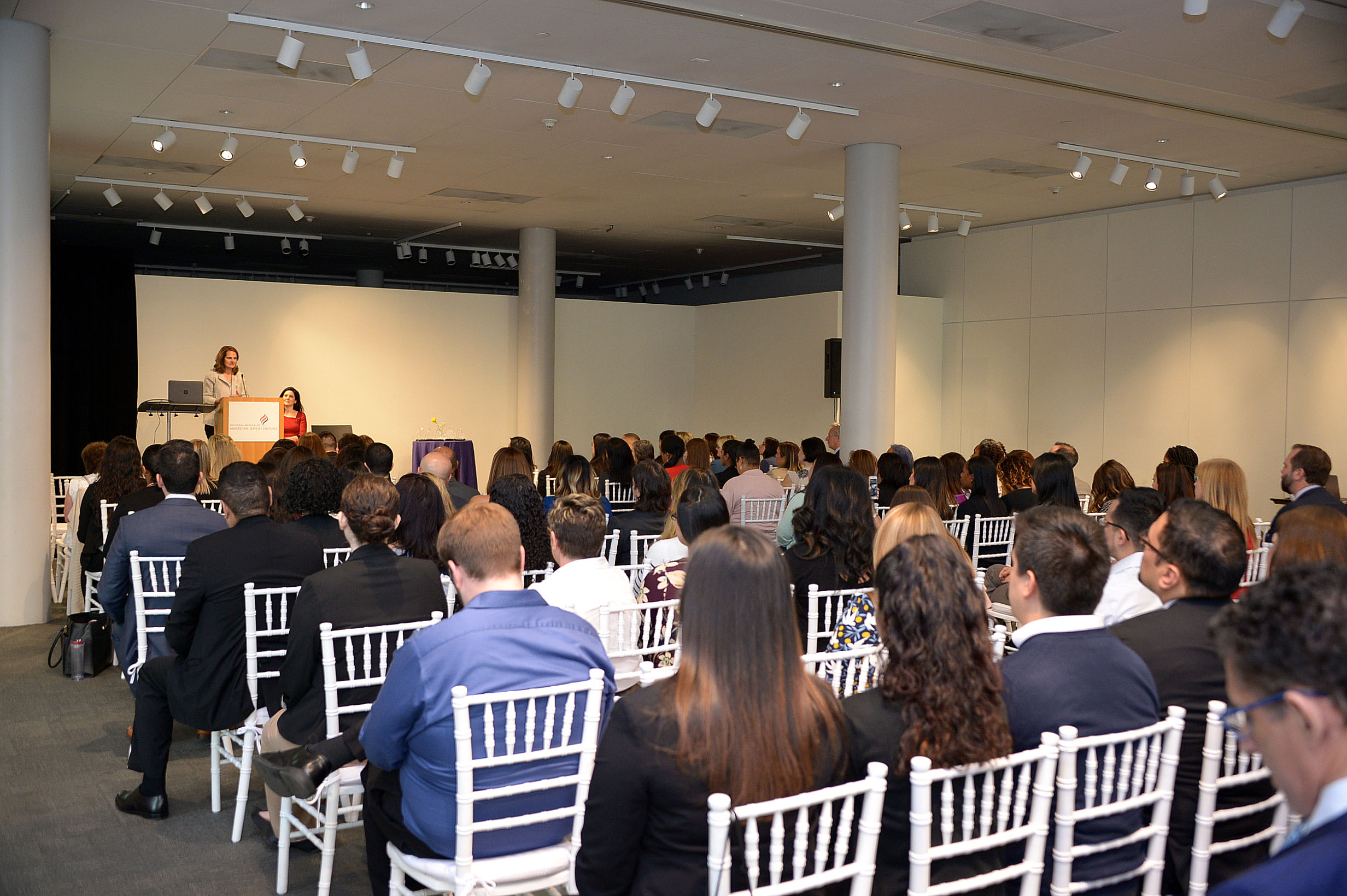 Joan Schwartz, Chief Legal Officer of Pershing, a BNY Mellon Company, delivered the keynote address at Women of ALPFA Symposium. (Peter Fitzpatrick)