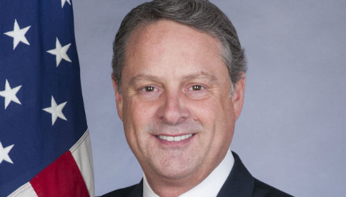 The American diplomat, John D. Feeley, resigned his position as ambassador in Panama because of differences of principles with President Donald Trump.